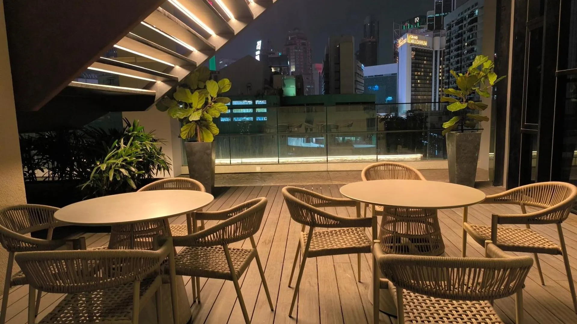 Axon Service Suites At Bukit Bintang Kl Kuala Lumpur Malaysia