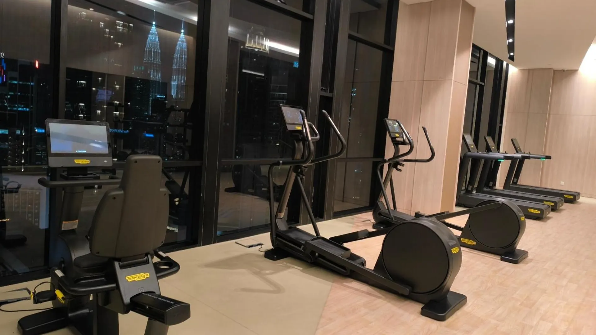 Axon Service Suites At Bukit Bintang Kl Kuala Lumpur